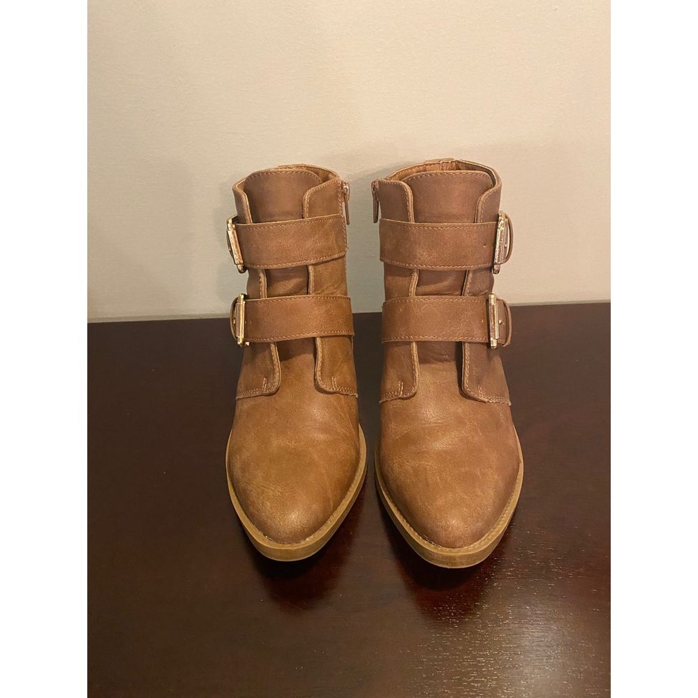 Boots size 6 Justice zipper